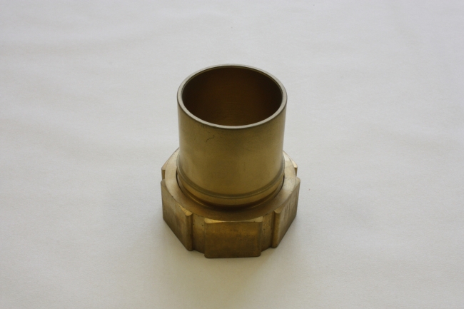 Lug Nut Type L158, Coupling female threaded with smooth hose tail and collar for safety clamps assembly. 